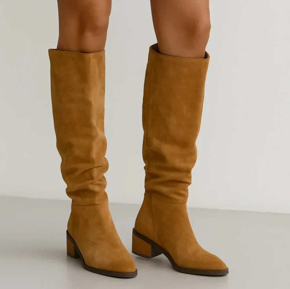 VELVÉRA™ | HIGH SUEDE BOOTS